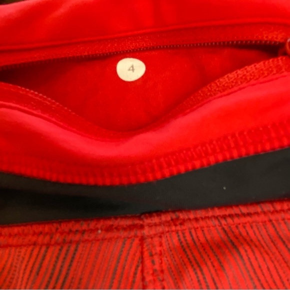 Lululemon Groovy Run Short - Picture 3 of 6